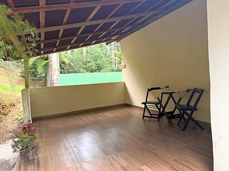 Chalé Recanto dos Pinheiros