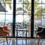 Aurasia Beach Hotel
