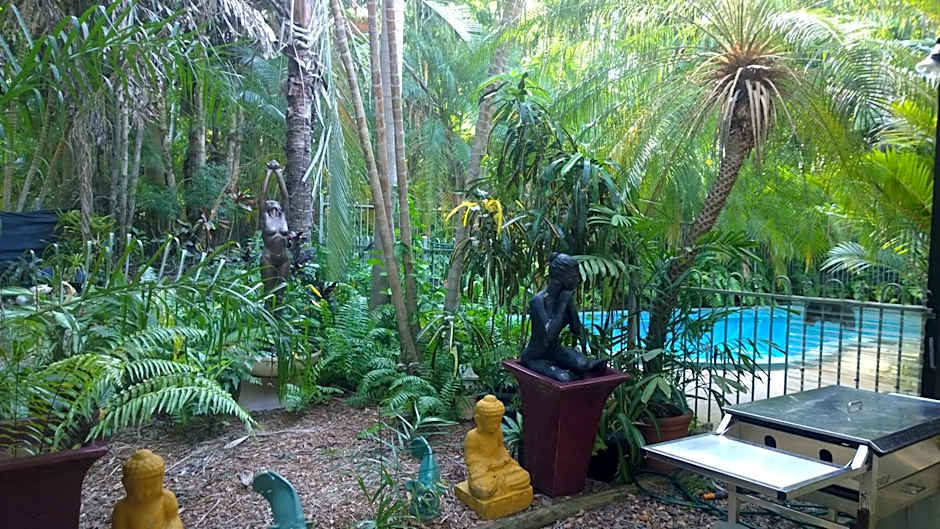 Palmerston Sunset Retreat
