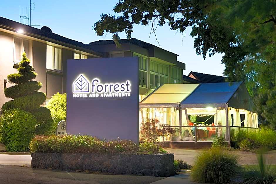 Forrest Hotel & Apartments