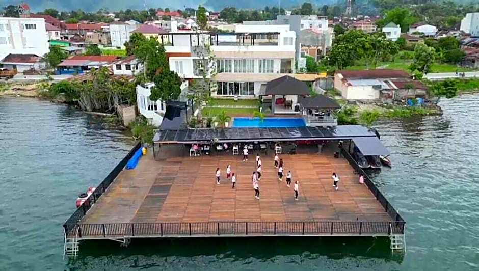 Purnama Balige Hotel & Resto