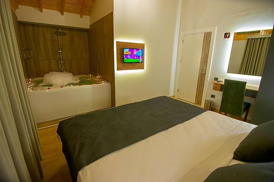 Green Palace Suite Hotel