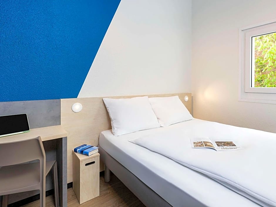 ibis budget Ludwigsburg -RENOVIERT IN 2024!-