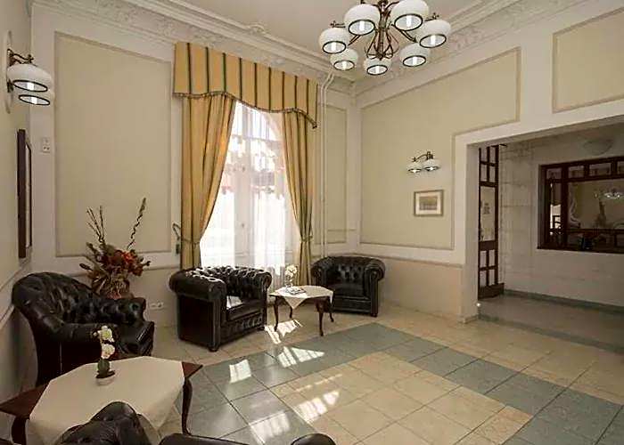 Hotel Ester