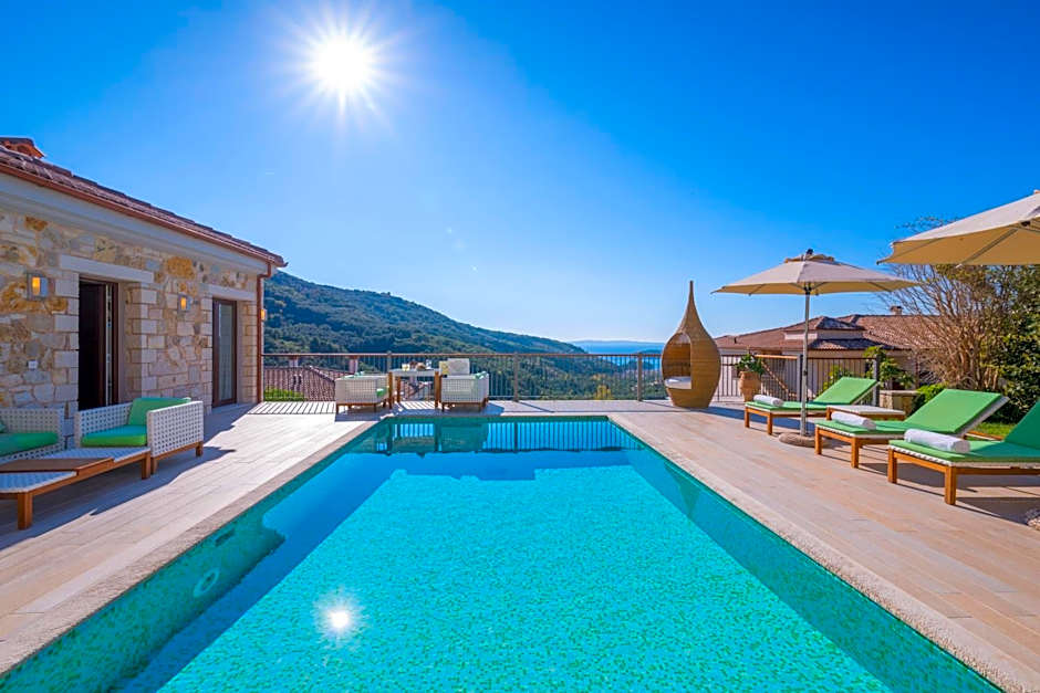 Salvator Villas & Spa Hotel