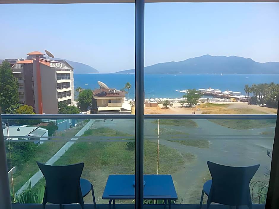 Moda Beach Hotel