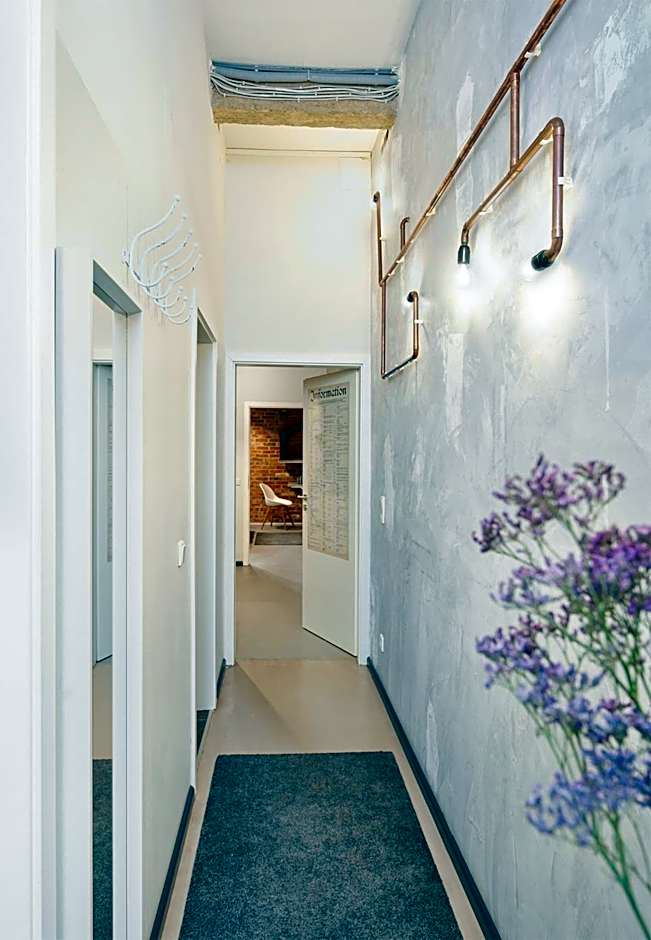 OLD PRINTING HOUSE - Modern I City I 2 Min HBF I E-Ladesäule