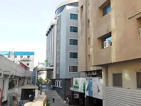 Lemon Tree Hotel Banjara Hills