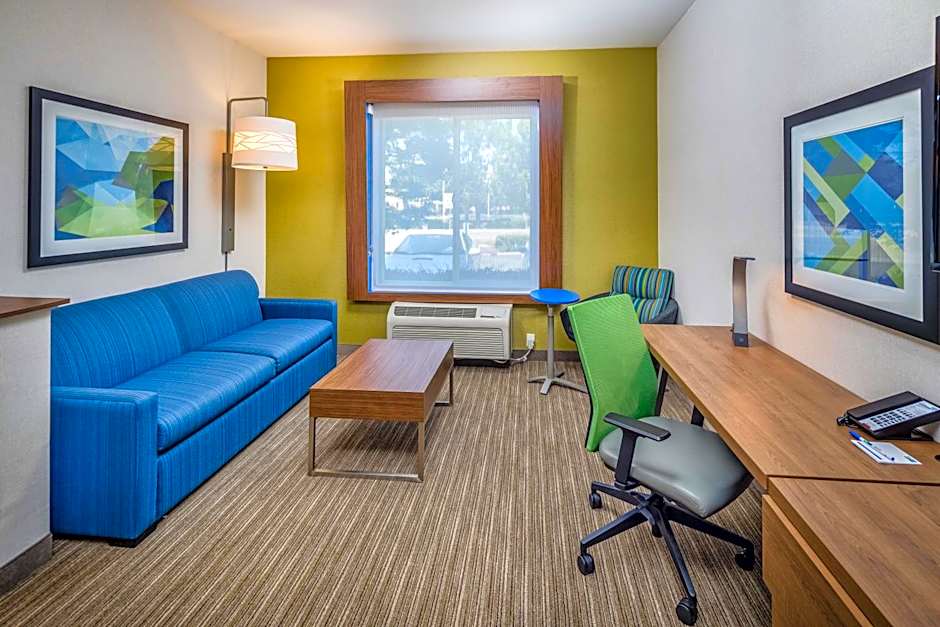 Holiday Inn Express Hotel & Suites Modesto-Salida By IHG