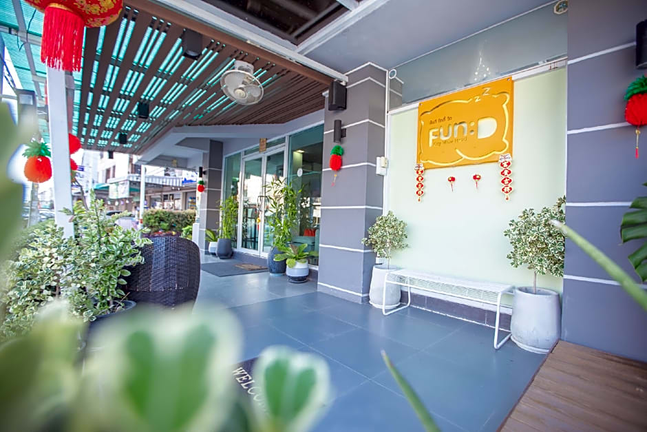 Fun-D City View Hotel