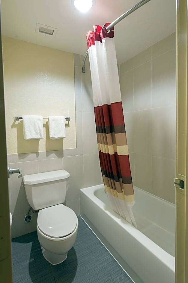 Red Roof Inn Houston Brookhollow