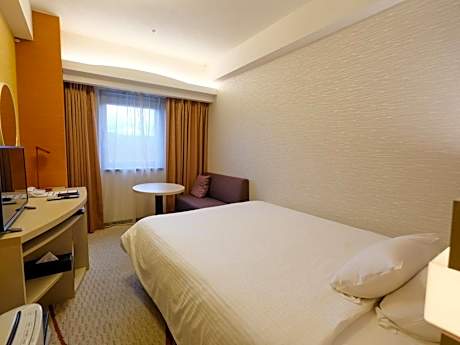 Standard Double Room with Small Double Bed - Non-Smoking