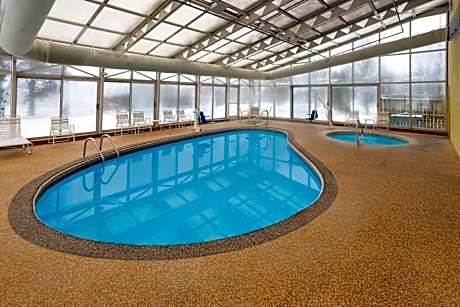 La Quinta Inn & Suites by Wyndham Mansfield, Oh