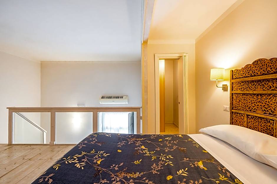 Piano Nobile by Napoliapartments