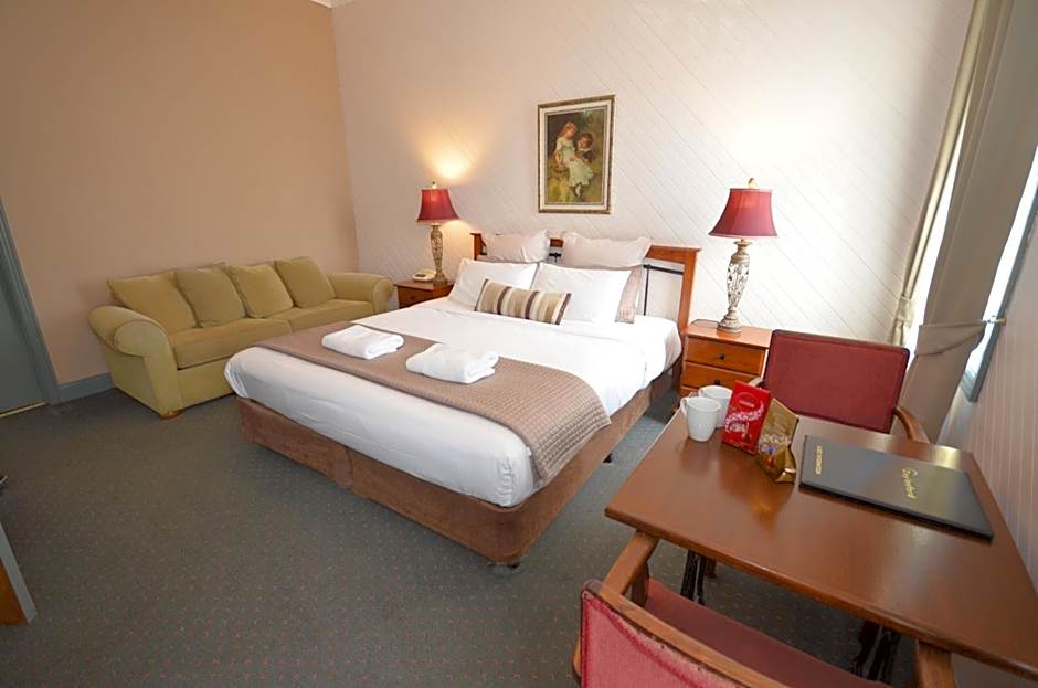 Central Springs Inn