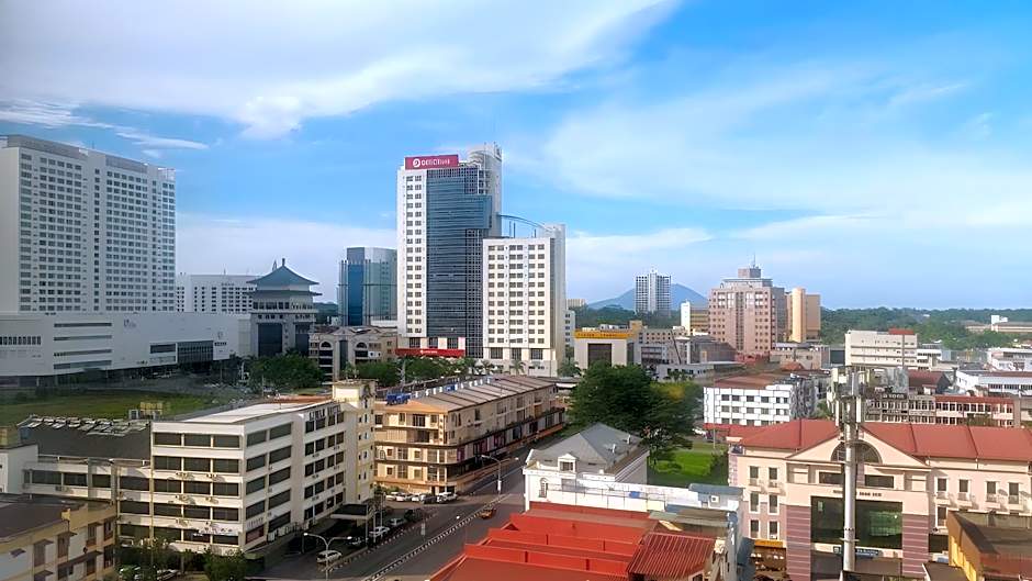 Grand Continental Kuching Hotel