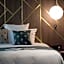 Aigle Noir Hotel Fontainebleau -  MGallery Collection