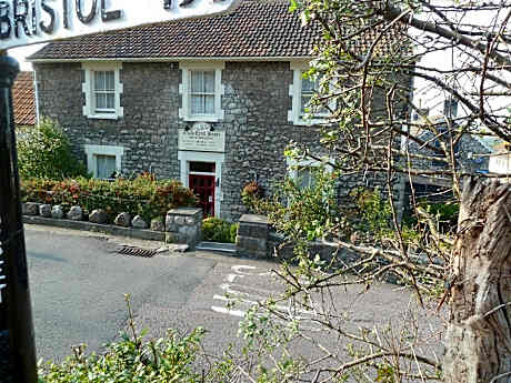 The Owls Crest House B&B