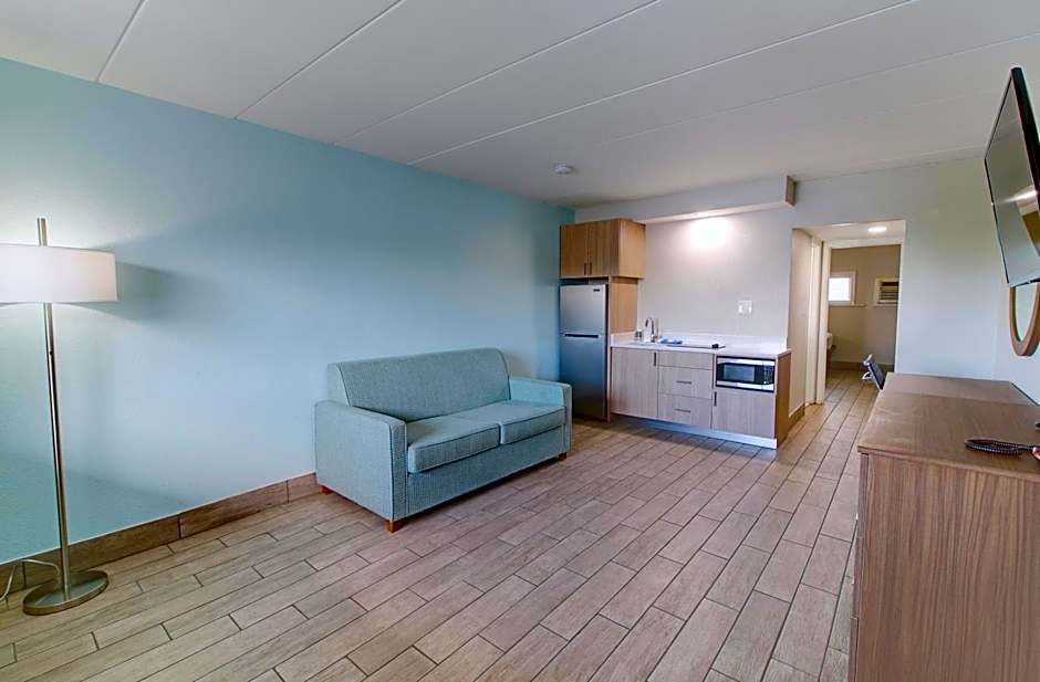 Seashire Inn & Suites