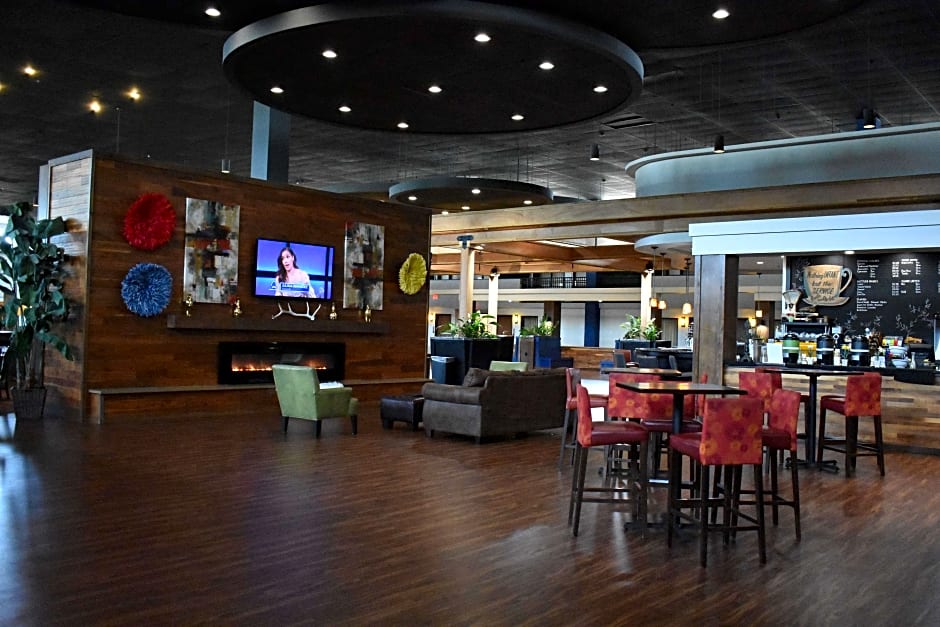 Ramada Plaza by Wyndham Omaha – Omaha, NE