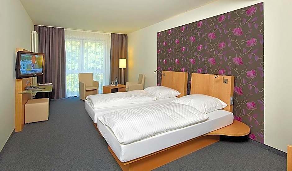 Thöles*** Am Allerpark Verden