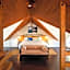 Lighthouse Hotel - Key West Historic Inns