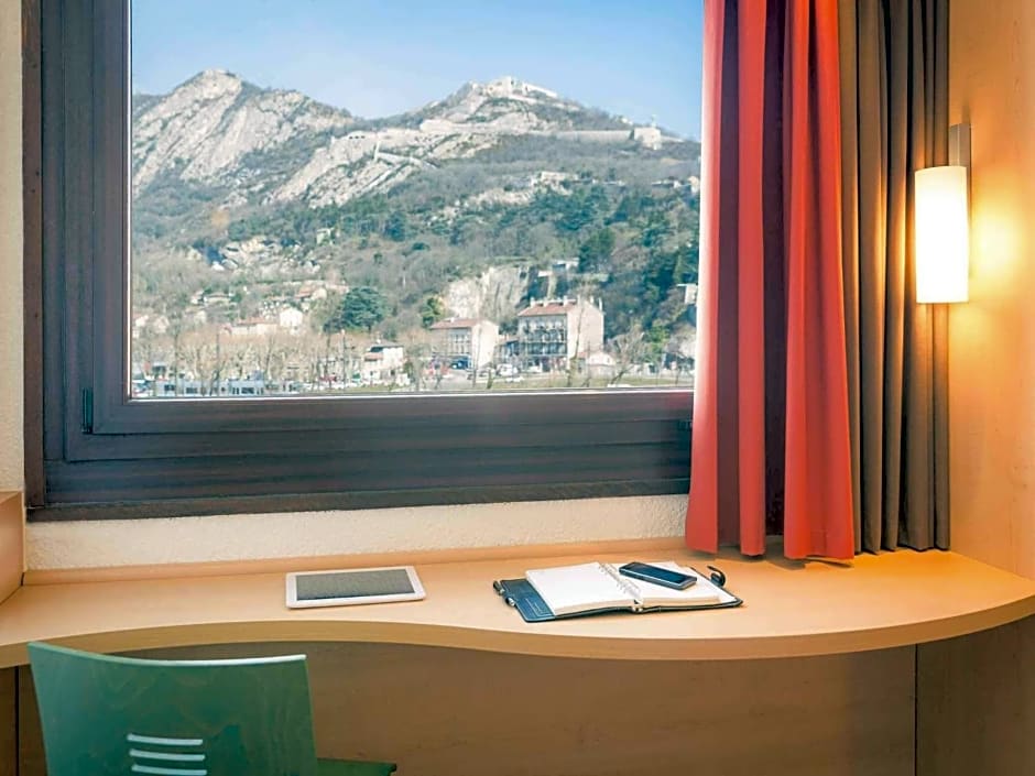 ibis Grenoble Gare
