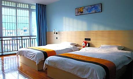 Chengke Hotel Sichuan Luzhou Xuyong County Jiangmen Town