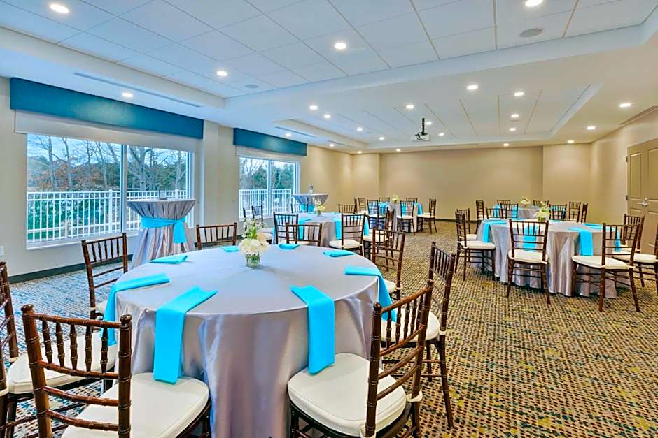 Hampton Inn By Hilton Cape Cod Canal