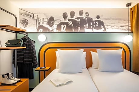 Comfort Room-Two Single Beds