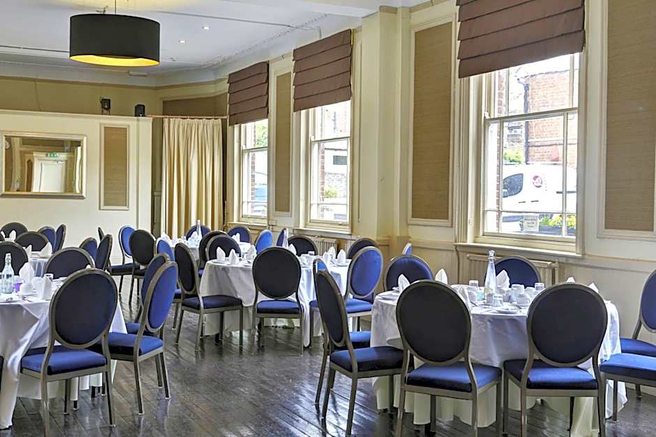 Uno Hotel Rose and Crown Tonbridge