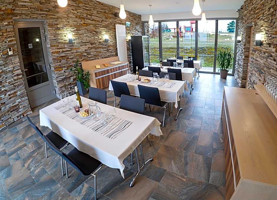 Hotel Vinice Hnanice