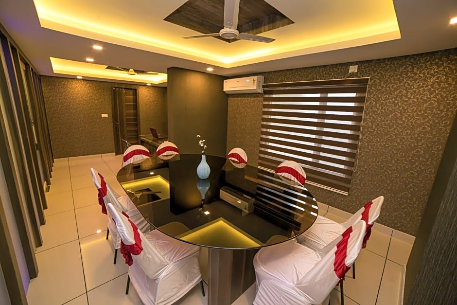 SOUTH GATE RESIDENCY