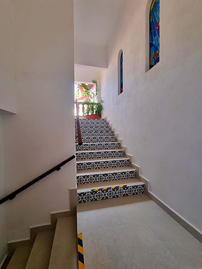 Marboka Hotel & Suites