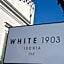 White 1903 - Rooftop Pool & Luxury Rooms