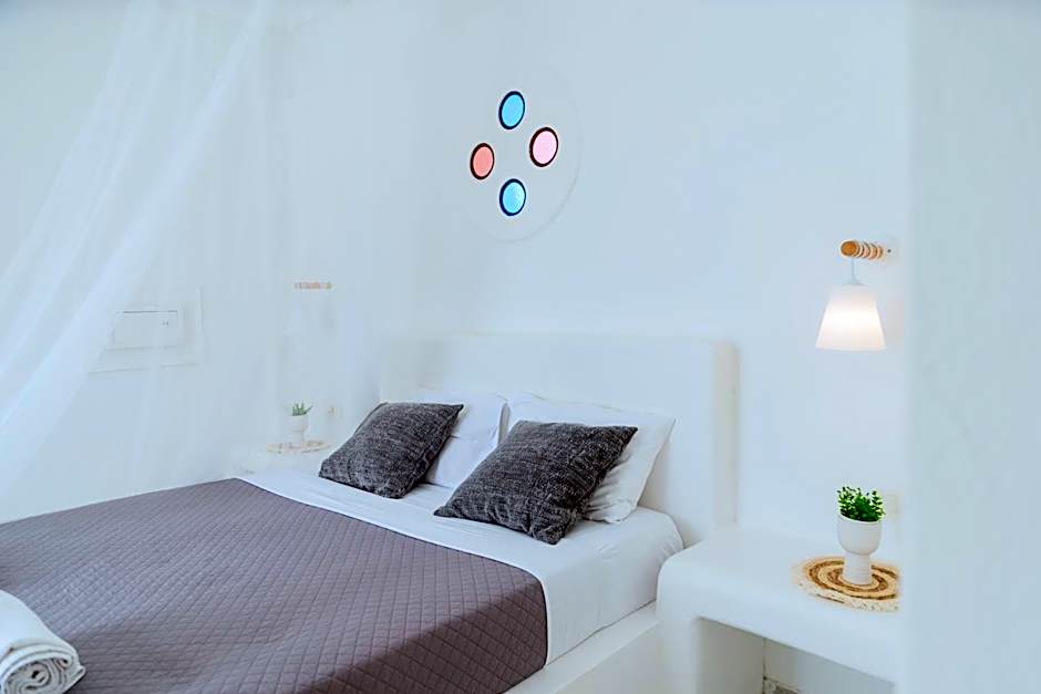 Noème Santorini