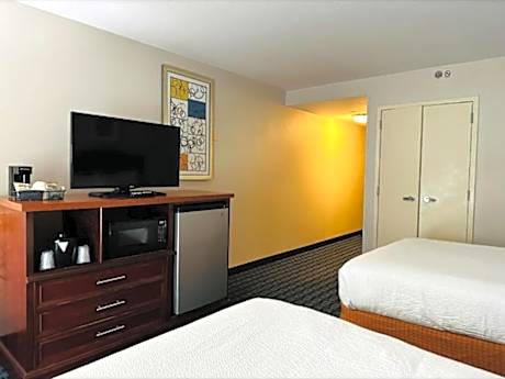 Queen Room with Two Queen Beds