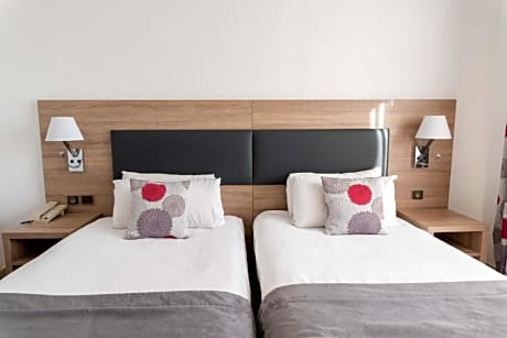 TWIN COMFORT ROOM WITH TERRACE