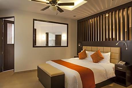 Clubhouse Suite
