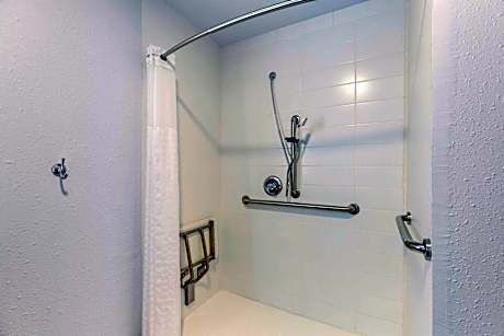 One Room Suite with Sofa bed - Disability Access/Non Smoking