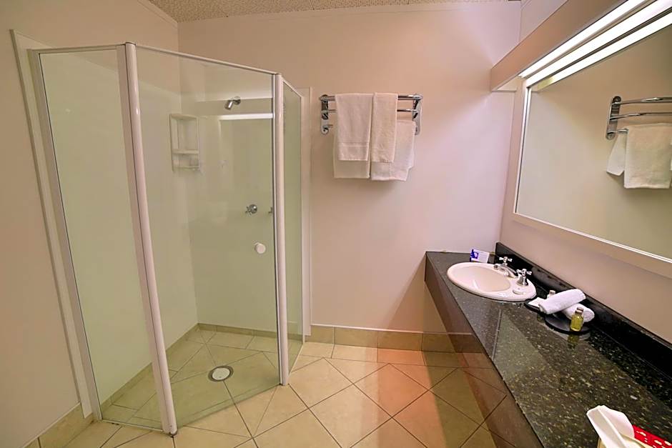 Brentwood Hotel
