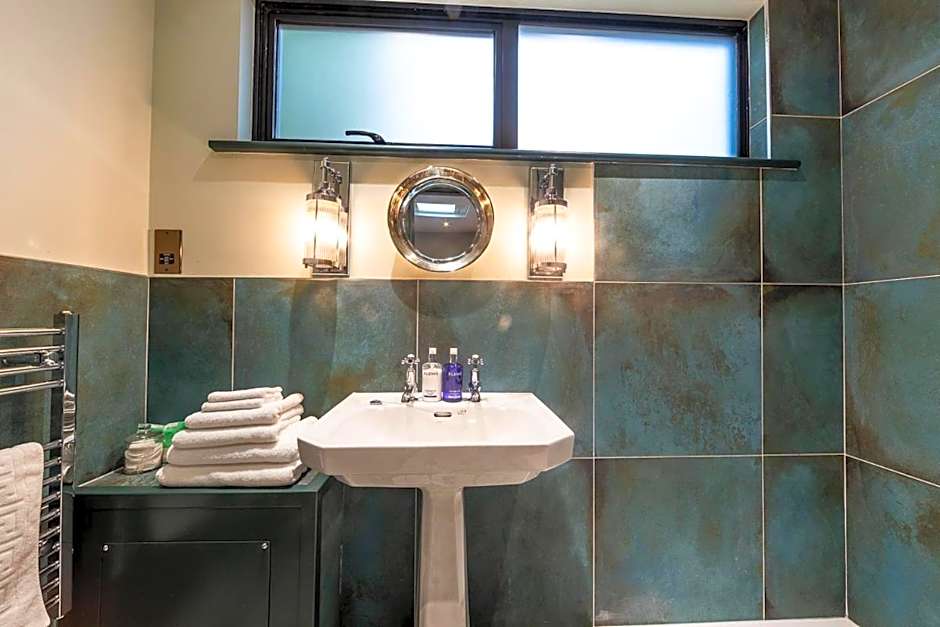 Eagle Mill Country Boutique Rooms