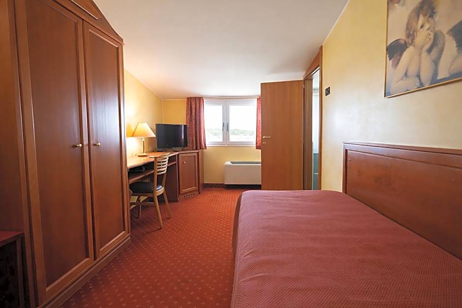 LVG Hotel Collection - Riz
