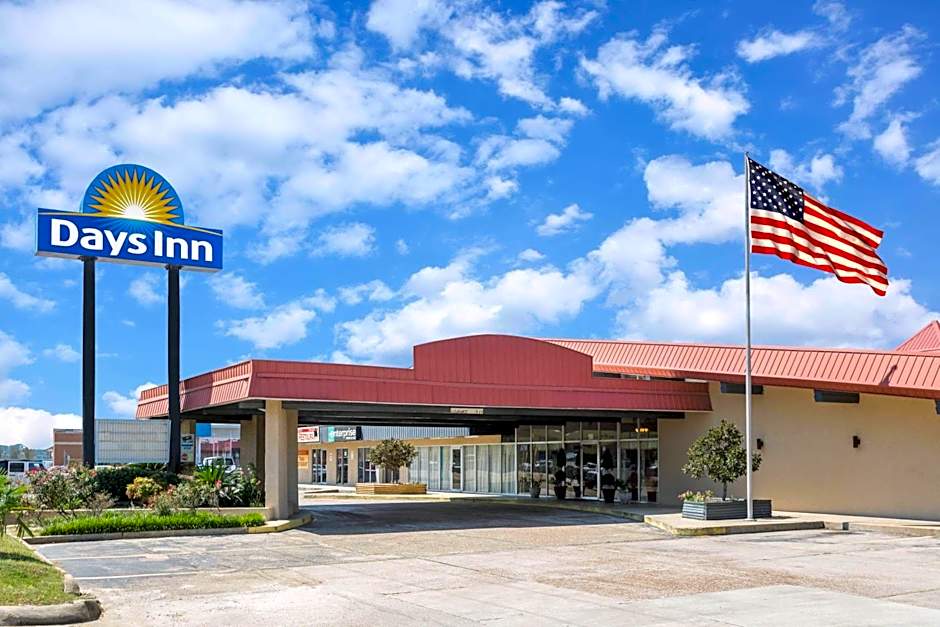 Days Inn by Wyndham Leesville