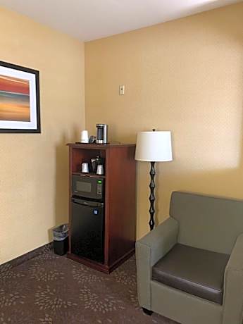King Room - Disability Access/Non Smoking