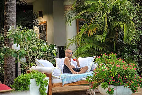 African House Resort