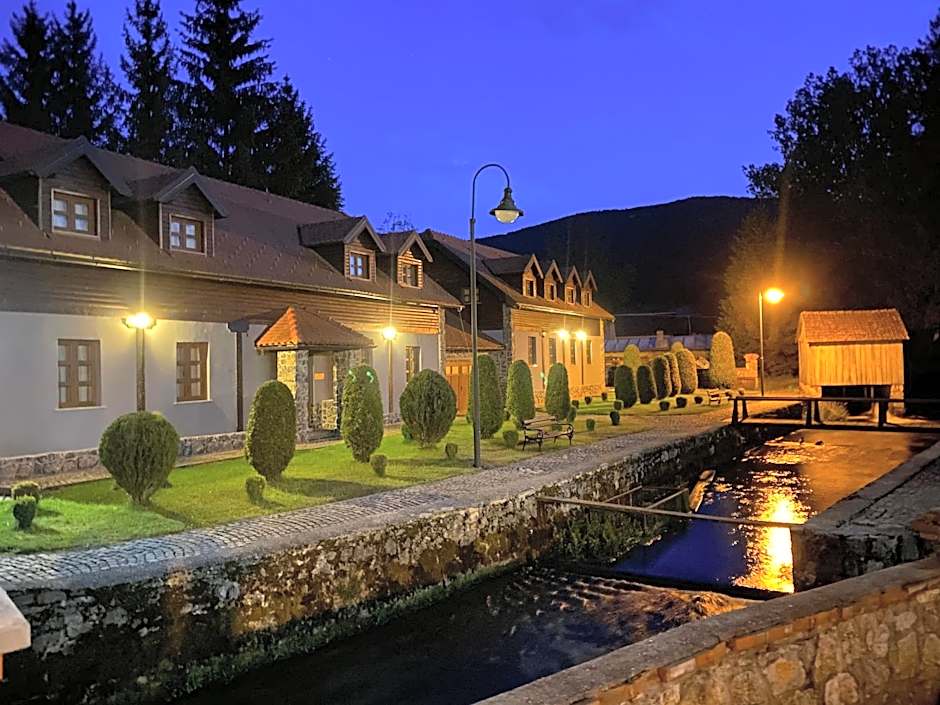 Hotel Gacka