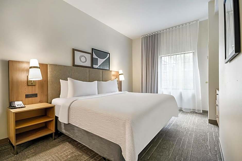 Staybridge Suites Toledo/Maumee By IHG