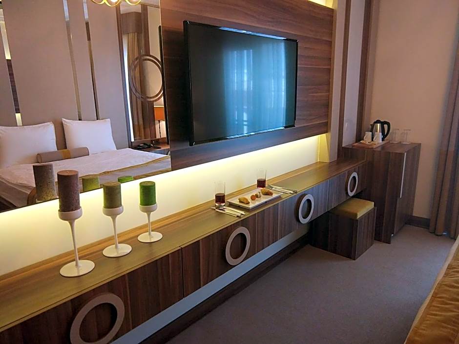 Burçman Hotel Vişne