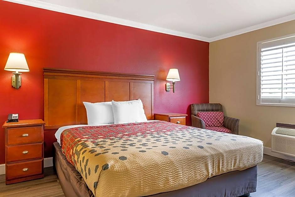 Econo Lodge Moreno Valley